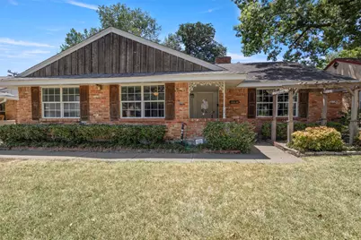10636 Chesterton Drive, Dallas, TX 75238 - Photo 2