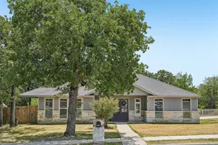 3600 Martin St, Fort Worth, TX 76119 - Photo 2