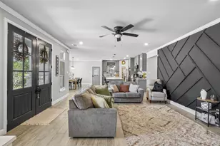 3600 Martin St, Fort Worth, TX 76119 - Photo 12