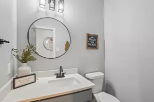 3600 Martin St, Fort Worth, TX 76119 - Photo 14