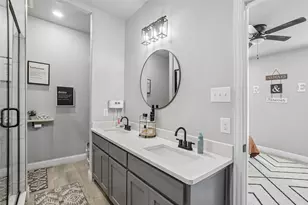 3600 Martin St, Fort Worth, TX 76119 - Photo 12