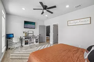 3600 Martin St, Fort Worth, TX 76119 - Photo 10