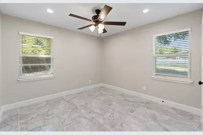 6207 Ivy Hill Road, Fort Worth, TX 76135 - Photo 18