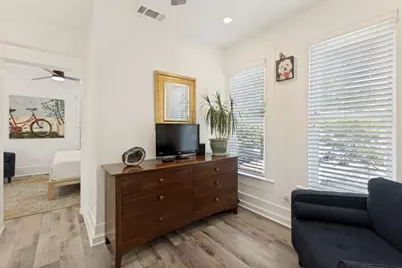 609 N Fulton Street, Dallas, TX 75214 - Photo 18