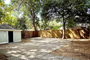 5027 Stoneleigh Ave, Dallas, TX 75235 - Photo 14