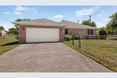 800 E Aimee Street, Forney, TX 75126 - Photo 32