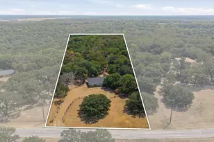 658 River Oaks Ln, Denison, TX 75021 - Photo 2