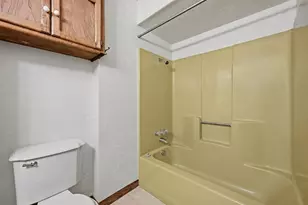 658 River Oaks Ln, Denison, TX 75021 - Photo 24