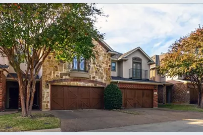 117 Corinna Court, Hurst, TX 76053 - Photo 2