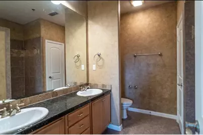 117 Corinna Court, Hurst, TX 76053 - Photo 18