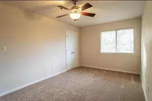 117 Corinna Ct, Hurst, TX 76053 - Photo 28