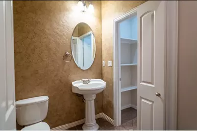 117 Corinna Court, Hurst, TX 76053 - Photo 16