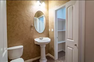 117 Corinna Ct, Hurst, TX 76053 - Photo 16