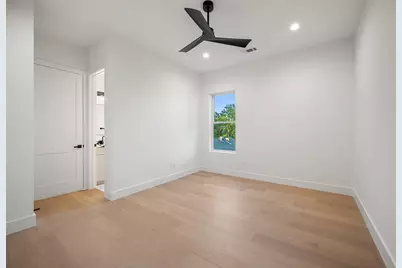 8902 San Leandro Drive, Dallas, TX 75218 - Photo 34