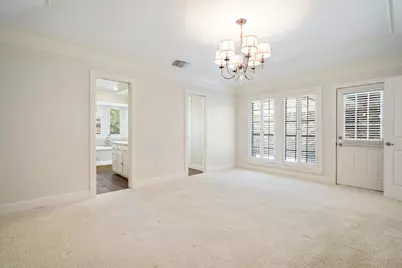 10115 Laingtree Drive, Dallas, TX 75243 - Photo 14