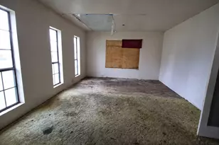 308 E Patterson St, Eastland, TX 76448 - Photo 10