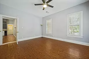 904 W Hickory St, Denton, TX 76201 - Photo 10
