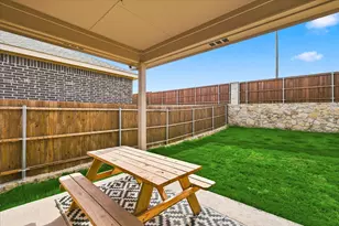 141 Medina Ln, Rhome, TX 76078 - Photo 28