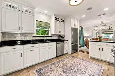 6330 Ellsworth Avenue, Dallas, TX 75214 - Photo 12