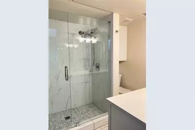 5840 Spring Valley Road #902, Dallas, TX 75254 - Photo 10