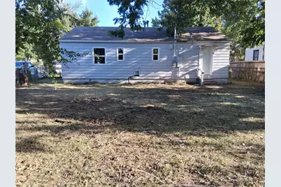 2133 Glenfield Avenue, Dallas, TX 75224 - Photo 2