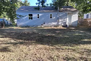 2133 Glenfield Ave, Dallas, TX 75224 - Photo 2