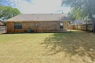 7524 Blue Sage Cir, Fort Worth, TX 76123 - Photo 2
