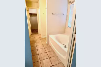 6633 Sierra Madre Drive, Fort Worth, TX 76179 - Photo 12