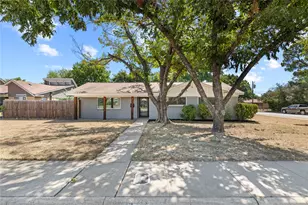 213 Wilshire Dr, Euless, TX 76040 - Photo 22