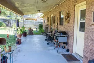1021 Ave B, Fredericksburg, TX 78624 - Photo 38