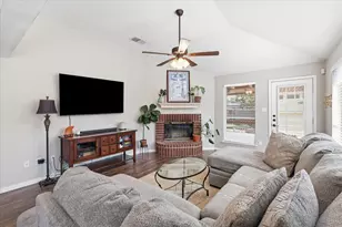 4037 Staghorn Cir N, Fort Worth, TX 76137 - Photo 6