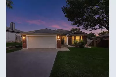 4037 Staghorn Circle N, Fort Worth, TX 76137 - Photo 2