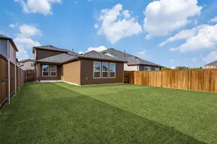 806 Sicily Blvd, Princeton, TX 75407 - Photo 2