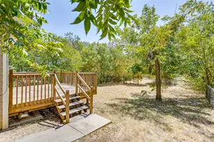 128 Tarrant Ave, Burleson, TX 76028 - Photo 36