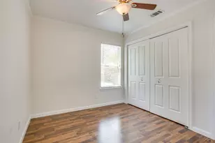 128 Tarrant Ave, Burleson, TX 76028 - Photo 30