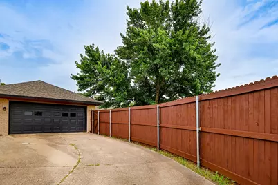 6809 Fawn Valley Place, Rowlett, TX 75089 - Photo 26