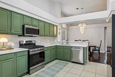 8113 Pickard Drive, Rowlett, TX 75088 - Photo 6
