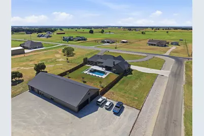 2223 Grass Roots Road, Tolar, TX 76476 - Photo 38