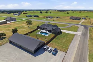 2223 Grass Roots Rd, Tolar, TX 76476 - Photo 38