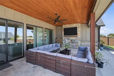 2223 Grass Roots Road, Tolar, TX 76476 - Photo 32