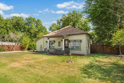 220 E Holley Street, Alba, TX 75410 - Photo 4