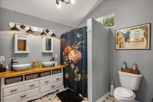 220 E Holley St, Alba, TX 75410 - Photo 20