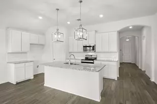 4553 Sweet Clover Ln, Fort Worth, TX 76036 - Photo 2