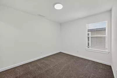 610 E Texas Street, Denison, TX 75021 - Photo 12