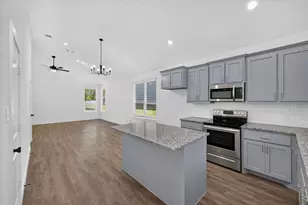 610 E Texas St, Denison, TX 75021 - Photo 4