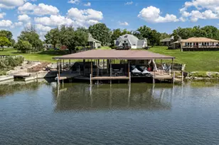 114 Seminole Dr, Gainesville, TX 76240 - Photo 1