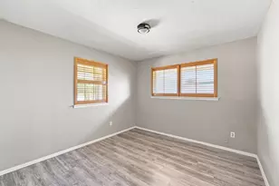 2022 Normandy Dr, Irving, TX 75060 - Photo 10