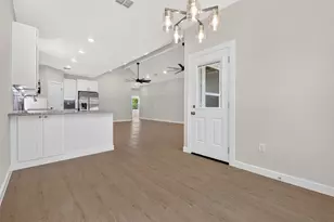 1312 Phoenix Ct, Granbury, TX 76048 - Photo 12