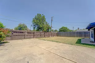 3217 Centennial Dr, Garland, TX 75042 - Photo 26