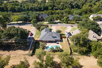 9719 Ravenswood Road, Granbury, TX 76049 - Photo 38